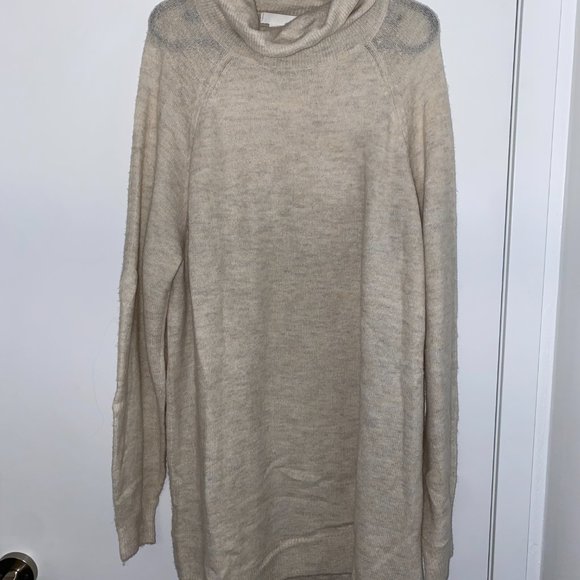 H&M Sweater Dress - Picture 1 of 2